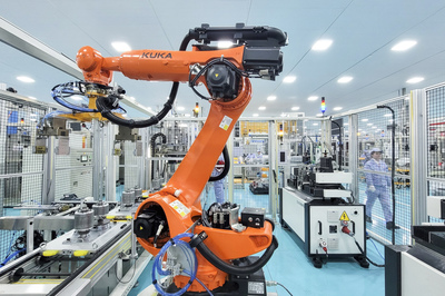 央媒看重慶|在追高求新中壯大現代制造業集群——重慶因地制宜發展新質生產力觀察